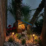 Small Traditiional Near The Shops And Restaurants In Korissia, Kea * Ioulis