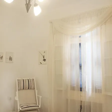 Vakantiehuis Small Traditiional Near The Shops And Restaurants In Korissia, Kea *